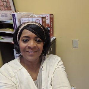 Meet your Posher, Eunice